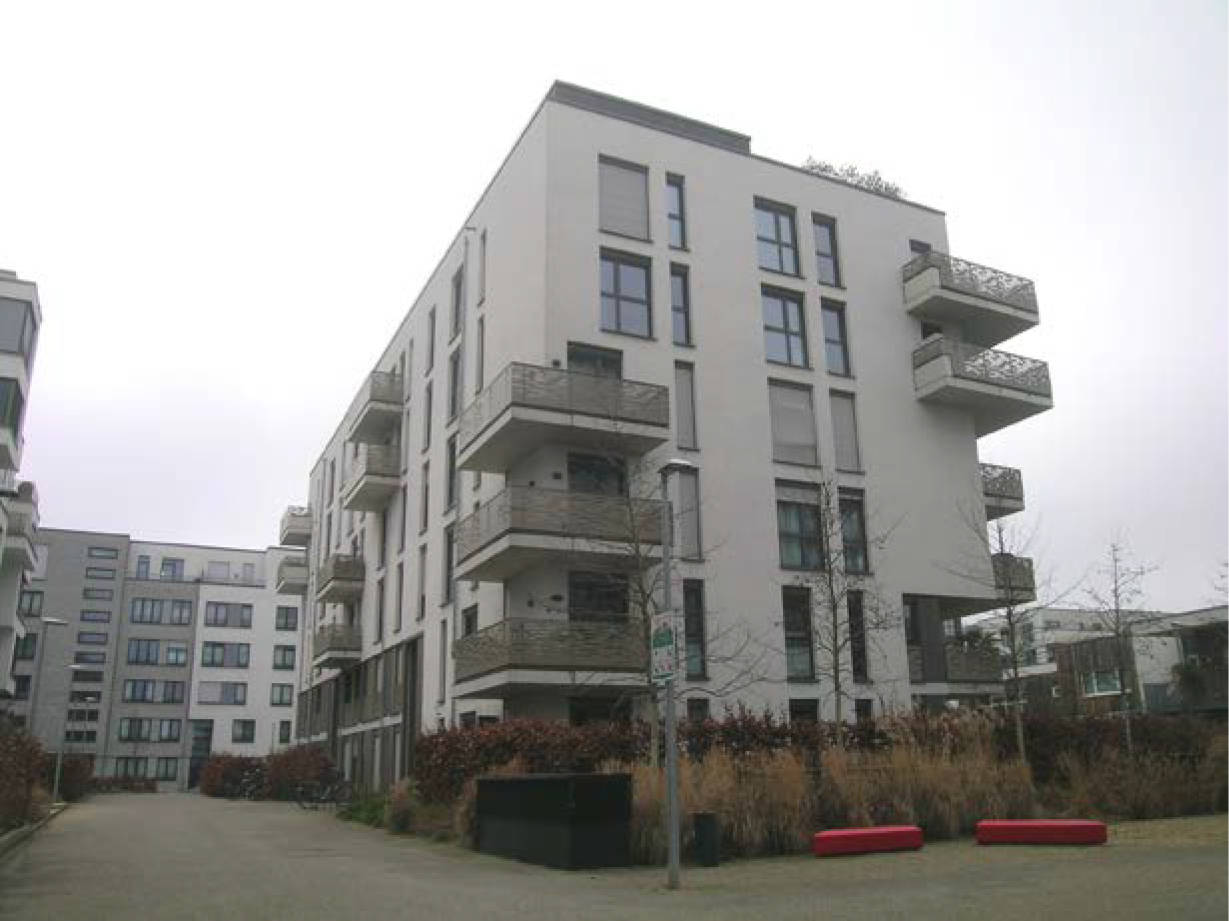 Eigentumswohnung (1 bis 4 Zimmer) + KfZ Stellplatz (Tiefgarage) in Metro-Straße 15, 40235 Düsseldorf, Flingern-Nord