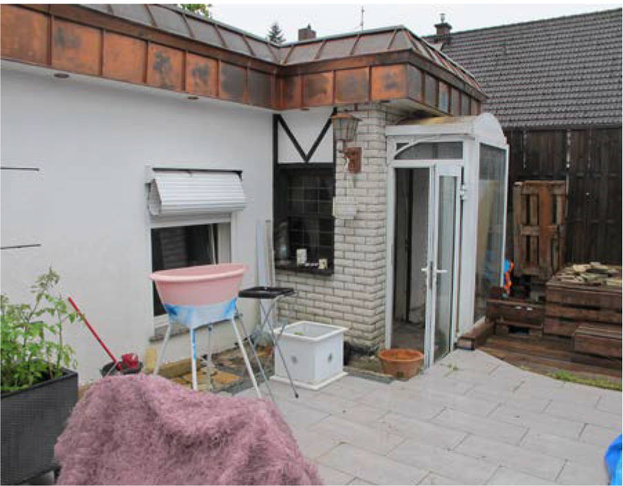 Ein-/Zweifamilienhaus in Krönerweg 25, 40468 Düsseldorf, Unterrath - Bild 2