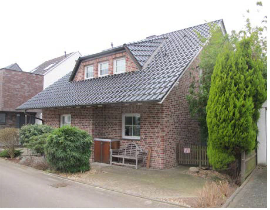 Einfamilienhaus in Wiesdorfer Straße 48, 40591 Düsseldorf, Wersten