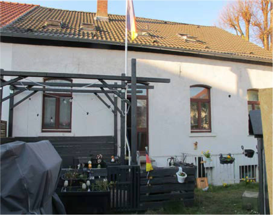 Eigentumswohnung (ab 5 Zimmer - Zweifamilienhaus) in Teutoburgstraße 5, 40625 Düsseldorf, Gerresheim - Bild 2
