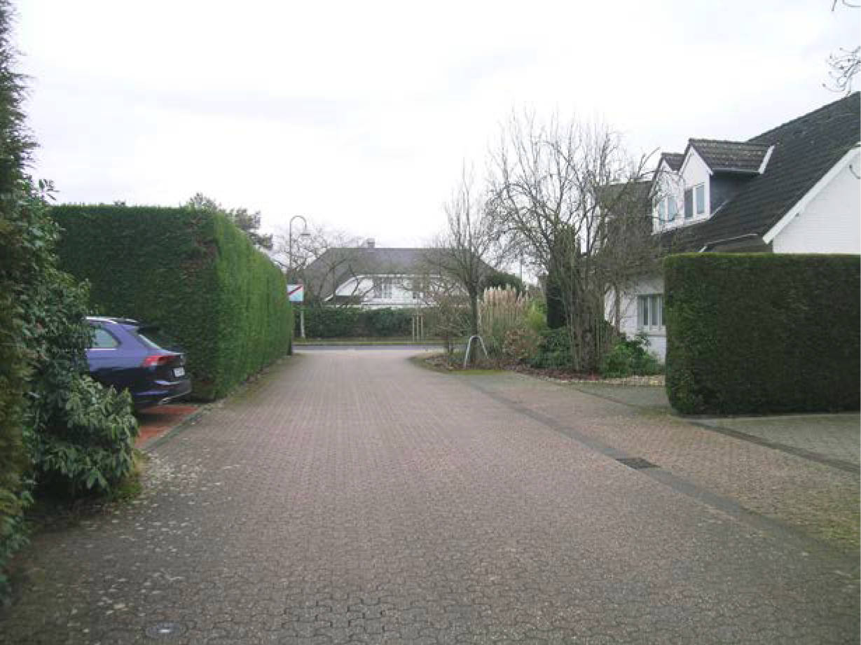 nordrheinwestpfalen 0085 K 0018/2024 Sonnenacker 33, 40489 Düsseldorf, Wittlaer 12