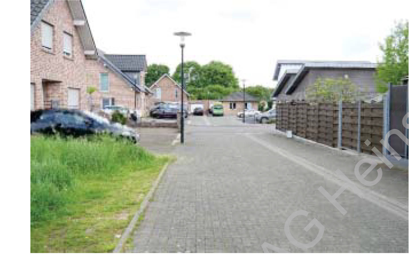 Garage, Einfamilienhaus, Die Bewertung ist ohne Innenbesichtigung mit einem Sicherheitsabschlag erfolgt. in Packeniusstr. 41, 41849 Wassenberg, Wassenberg - Bild 2