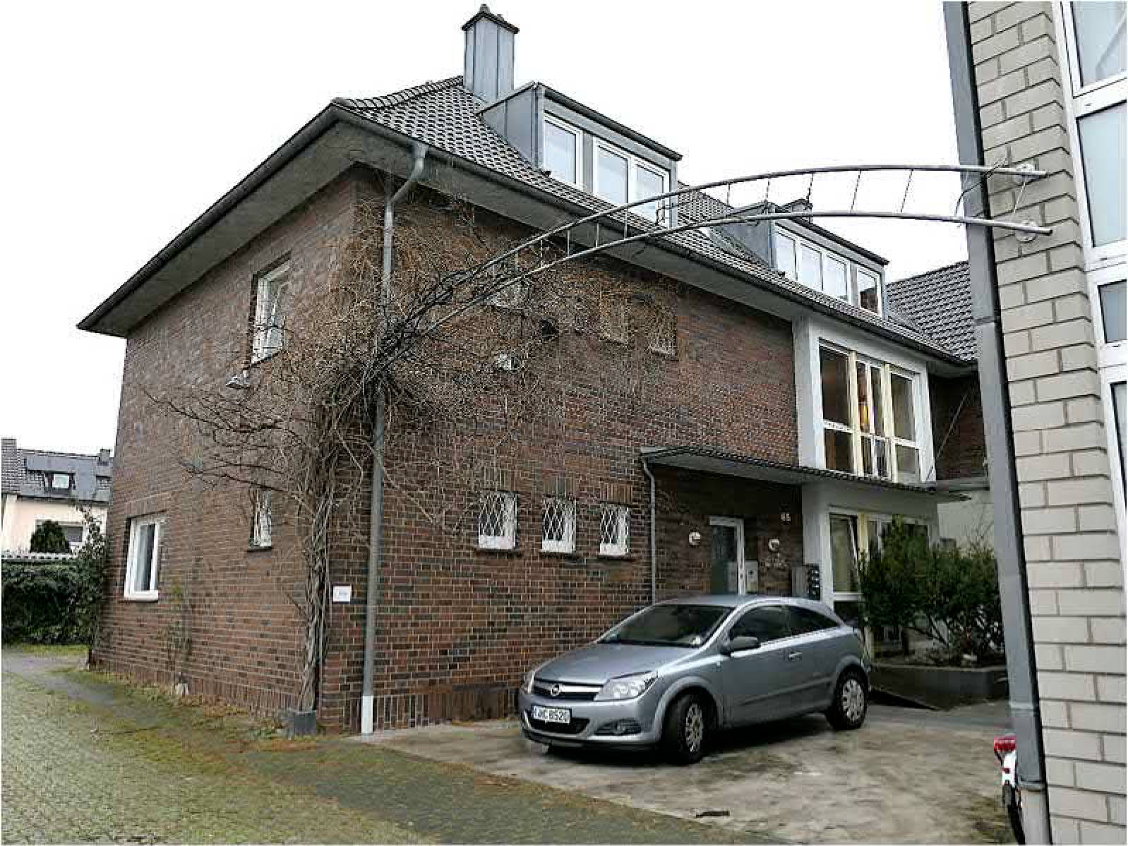 Eigentumswohnung (3 bis 4 Zimmer) in Poller Kirchweg 65, 51105 Köln, Poll - Bild 2
