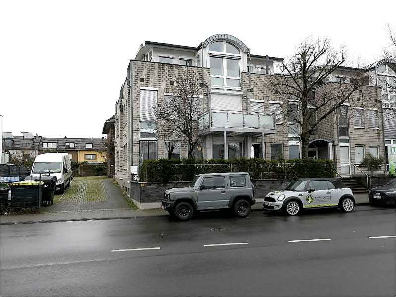 Eigentumswohnung (3 bis 4 Zimmer) in Poller Kirchweg 65, 51105 Köln, Poll