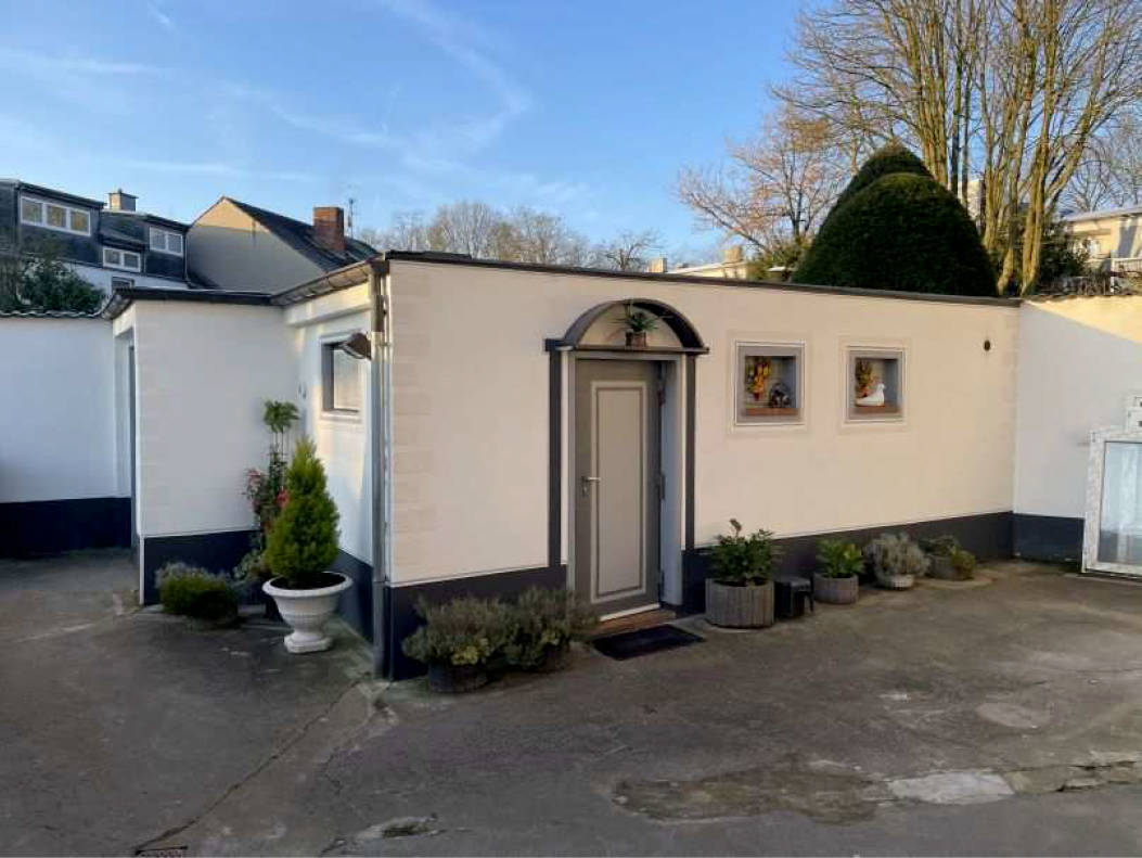 Wohn-/Geschäftshaus, Garage in Graseggerstr. 139, Wilhelm-Sollmann-Str. 105 , 50737 Köln, Longerich