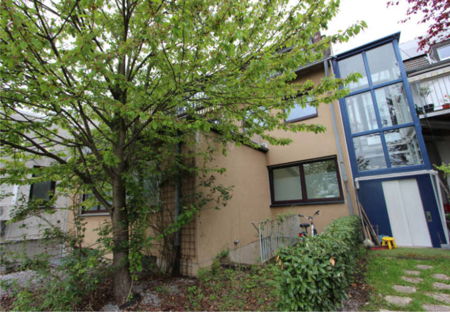 Wohn- und Geschäftshäuser in Kieskaulerweg 154 - 156, 51109 Köln, Merheim - Bild 3