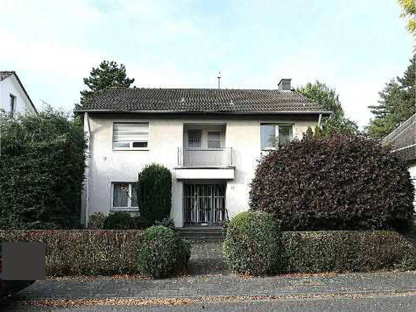 Garage, Einfamilienhaus in Bachstraße 13, 50858 Köln, Junkersdorf