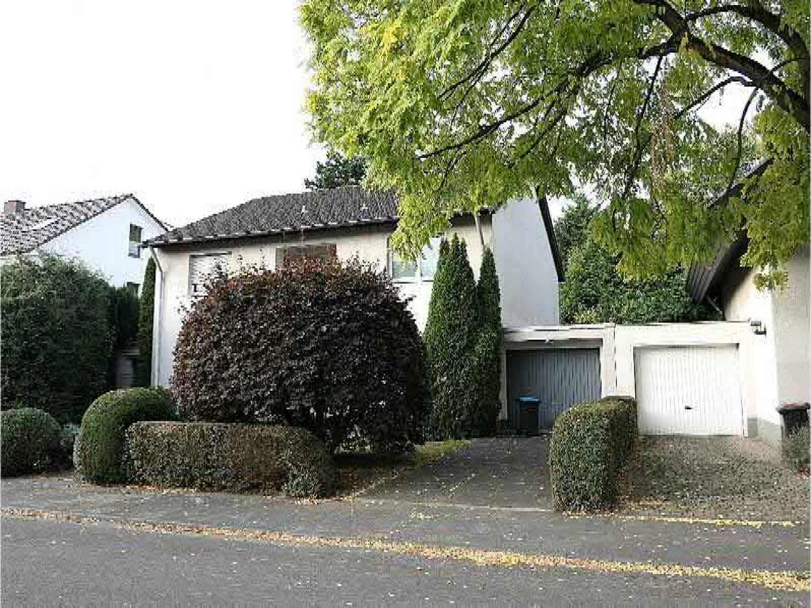 nordrheinwestpfalen 0092K0083-2022 Bachstraße 13, 50858 Köln, Junkersdorf 7