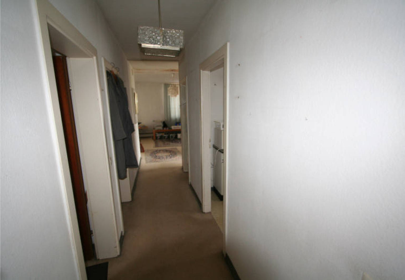 nordrheinwestpfalen 0093 K 0013/2024 Lehmbacher Weg 116 A, 51109 Köln, Brück 11