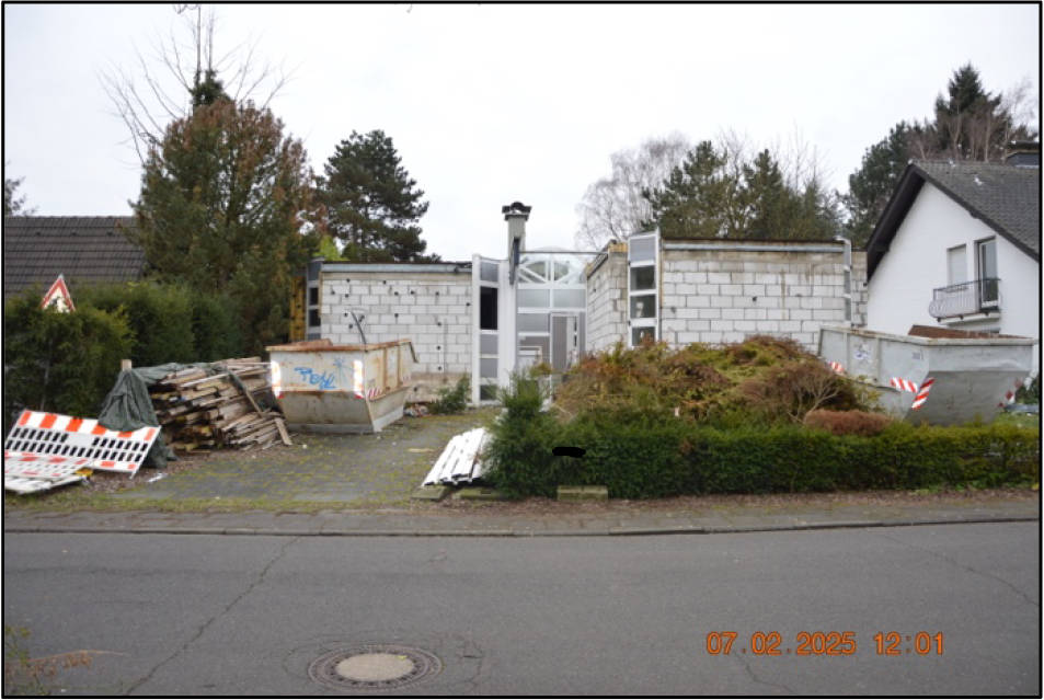 Liquidationsobjekt auf einem 960 m² großen Grundstück in Weizenweg 25, 50933 Köln, Müngersdorf