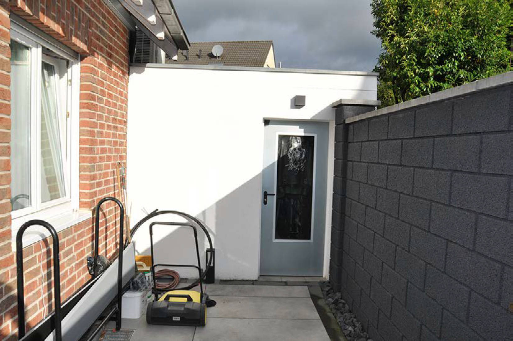 Einfamilienhaus, 1 Doppelgarage, 1 Einzelgarage in Heikestr. 4, 50999 Köln, Rodenkirchen