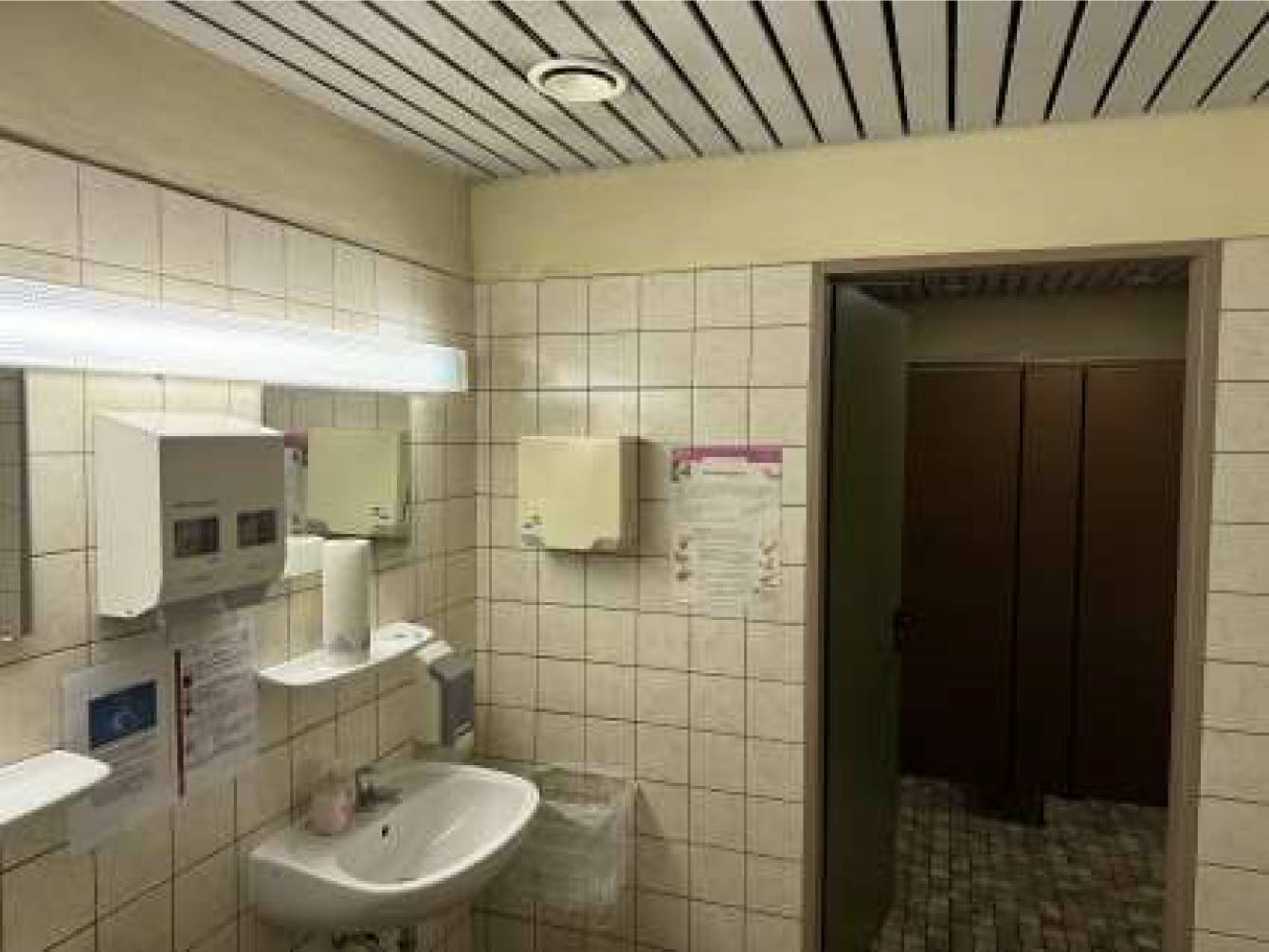 nordrheinwestpfalen 0106K0053/2023 Düsseldorfer Straße 205, 207, Welkerstraße 4, 6, 47053 Duisburg, Dellviertel 15