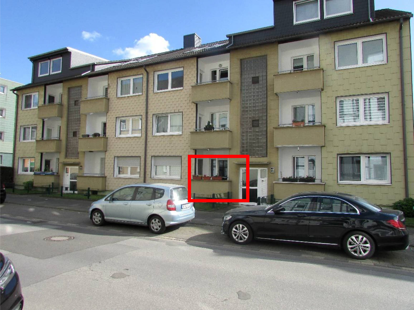 Garage in Rheintörchenstraße 36, 38, 47055 Duisburg, Wanheimerort - Bild 2
