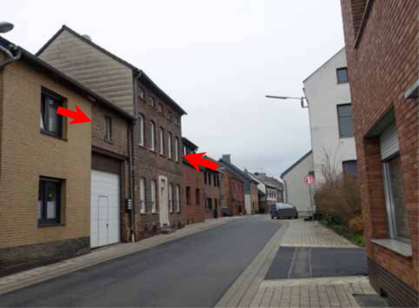 Zweifamilienhaus in Niederweg 4, 50374 Erftstadt, Friesheim - Bild 2