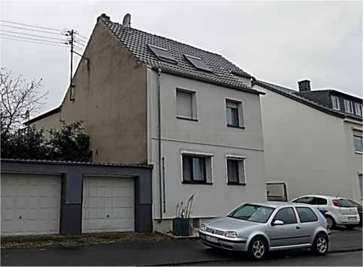 Zweifamilienhaus, Garage in Langenackerstraße 57, 50389 Wesseling, Berzdorf - Bild 2