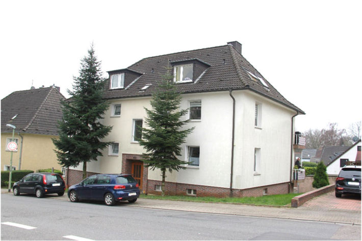 Garage, Mehrfamilienhaus in Gerscheder Straße 107, 45357 Essen, Dellwig