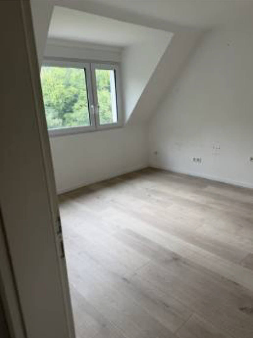 nordrheinwestpfalen 0180 K 0027/2025 Flakering 28, 00000 9