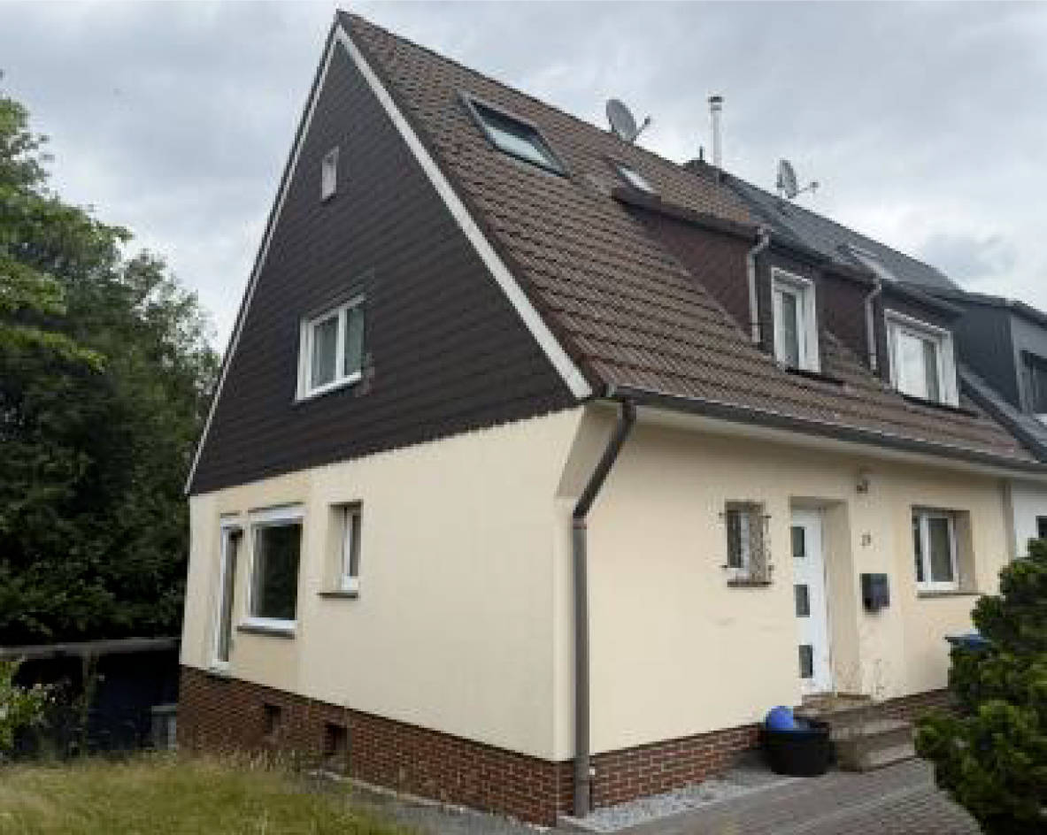 Garage, Doppelhaushälfte in Flakering 28, 00000 - Bild 3