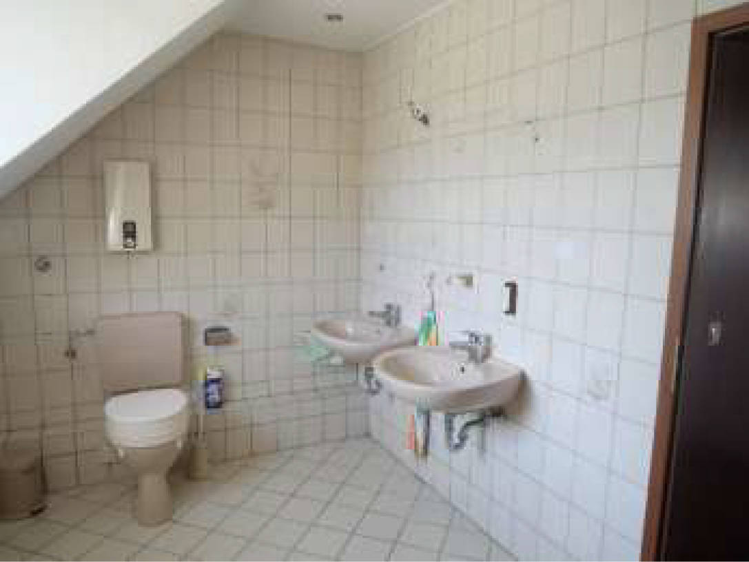 nordrheinwestpfalen 0183 K 0015/2025 Luthestr. 5, 45357 Essen 9