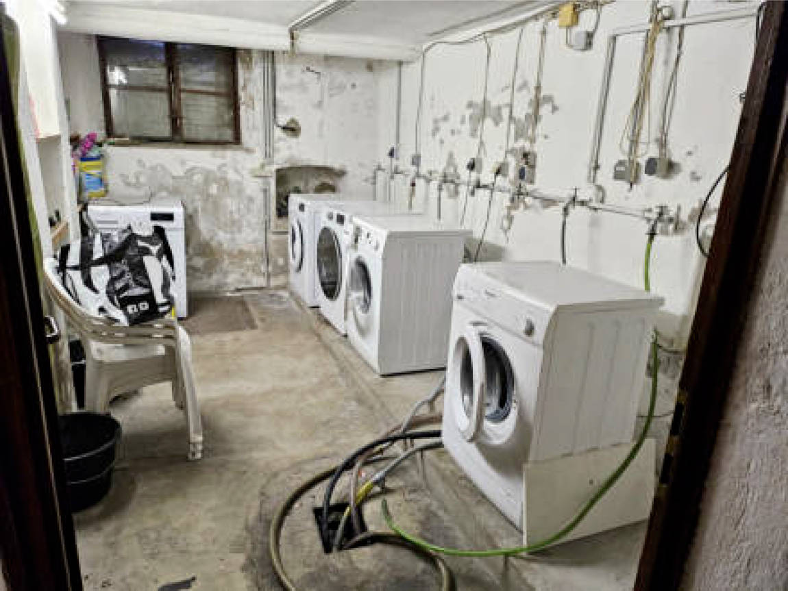 nordrheinwestpfalen 0183 K 0018/2024 Schwelmhöfe 27, 00000 Essen 13