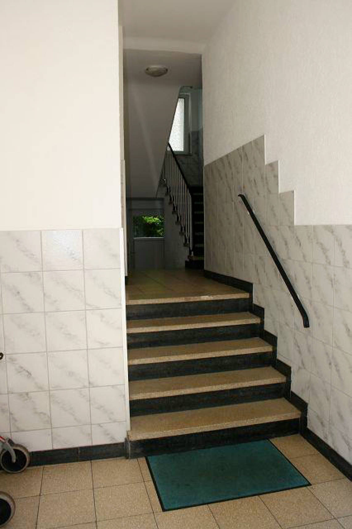 Eigentumswohnung (1 bis 2 Zimmer) 3 x (Wohnungen Nr. 3, 4, 10) in Hedwigstr. 6, 45130 Essen - Bild 3