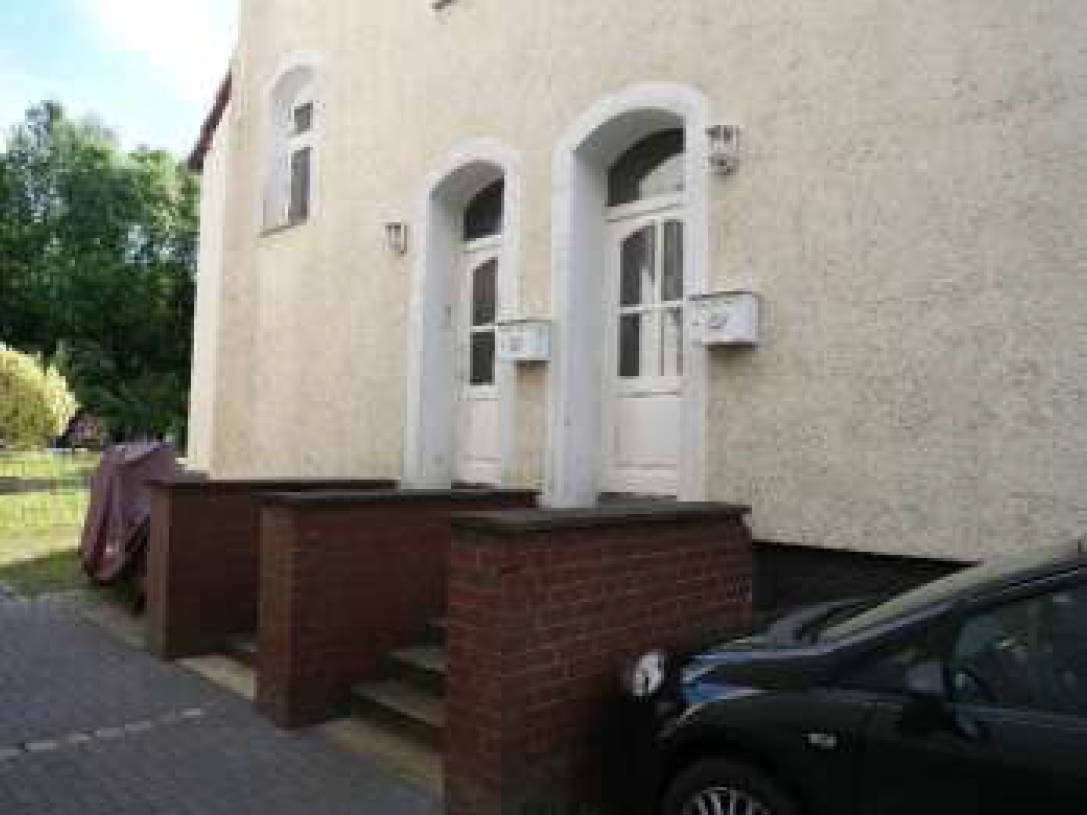 Doppelhaushälfte, Verkehrsfläche (Gehweg) in Haldenstr. 46, 45327 Essen, Katernberg - Bild 2