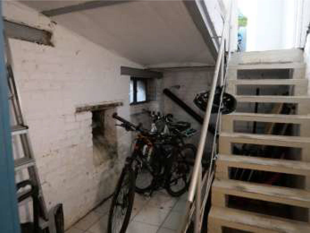 Doppelhaushälfte, Verkehrsfläche (Gehweg) in Haldenstr. 46, 45327 Essen, Katernberg - Bild 5