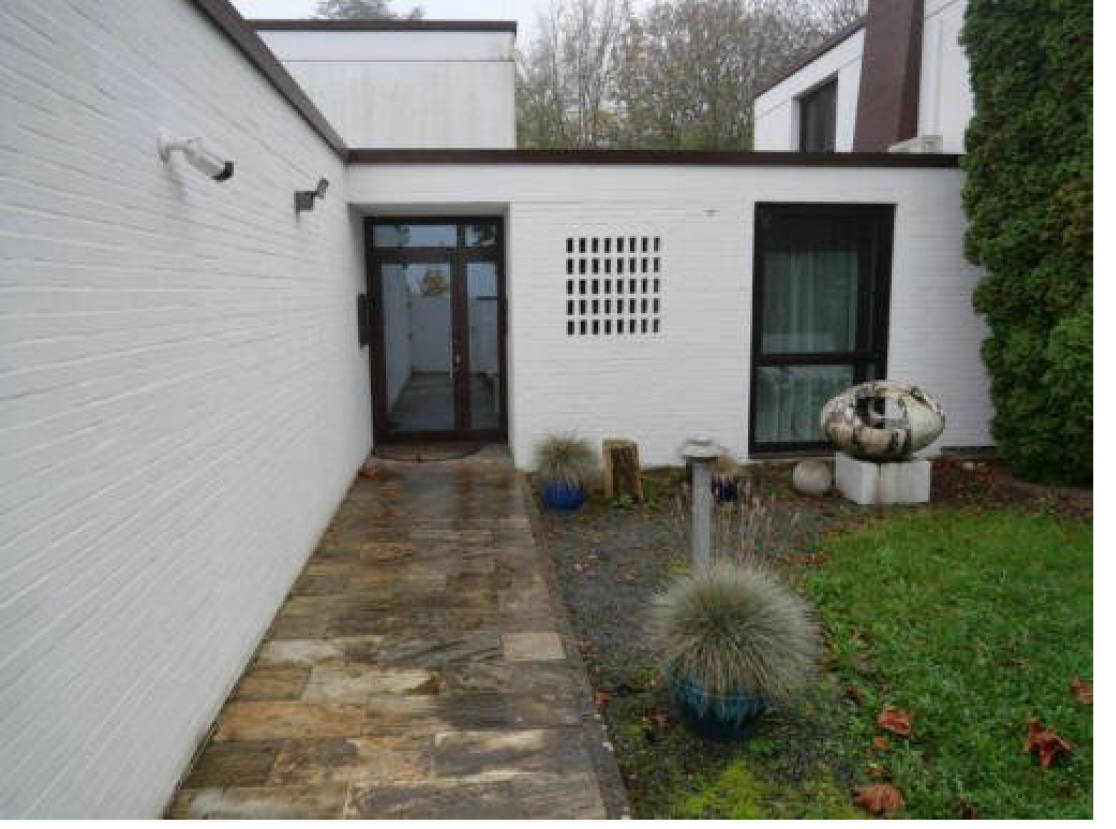 Garage, Einfamilienhaus, Waldfläche in Laupendahler Höhe 162, 00000 - Bild 3