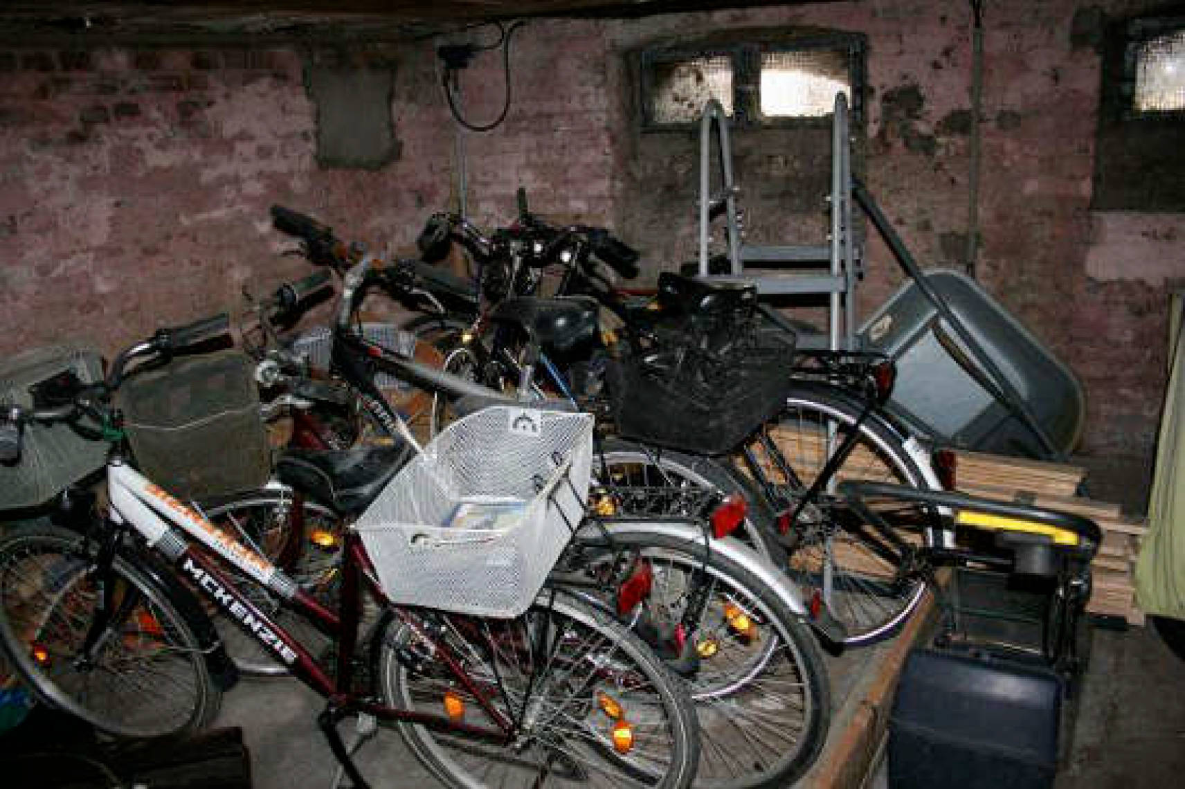 nordrheinwestpfalen 0183 K 0040/2024 Batenbrocker Str., Boshamerweg 10, 12, 45329 Essen, Karnap 10
