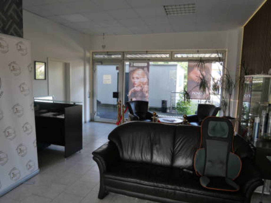 nordrheinwestpfalen 0185 K 0009/2023 Kersthover Ring 75, 77, Im Looscheid 13, 15, 17, 19, 21, 00000 Essen 20