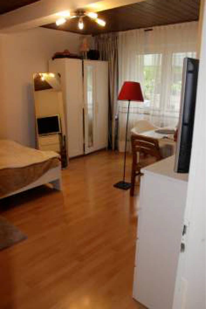 nordrheinwestpfalen 0223 K 0041/2024 Am Boeselagerhof 7, 53111 Bonn 15