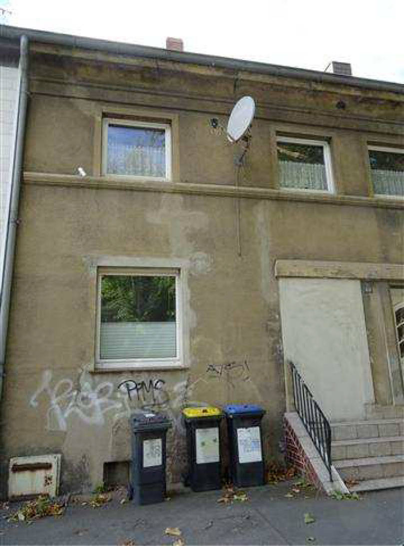 nordrheinwestpfalen 0275K0004/2021 Flughafenstraße 618und 620, 44329 Dortmund, Hostedde 8