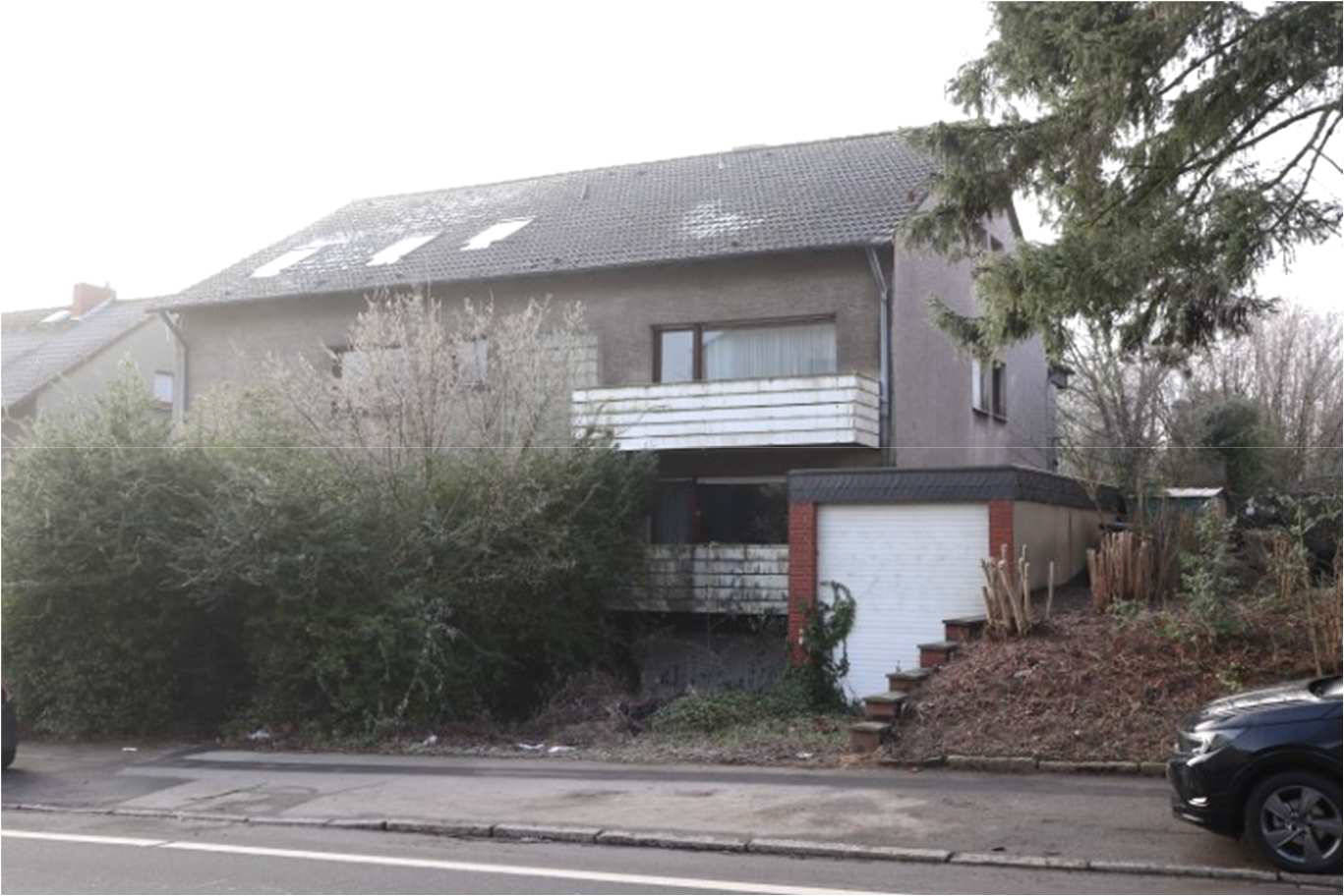 Mehrfamilienhaus, Garage in Harpener Hellweg 532, 44388 Dortmund, Lütgendortmund