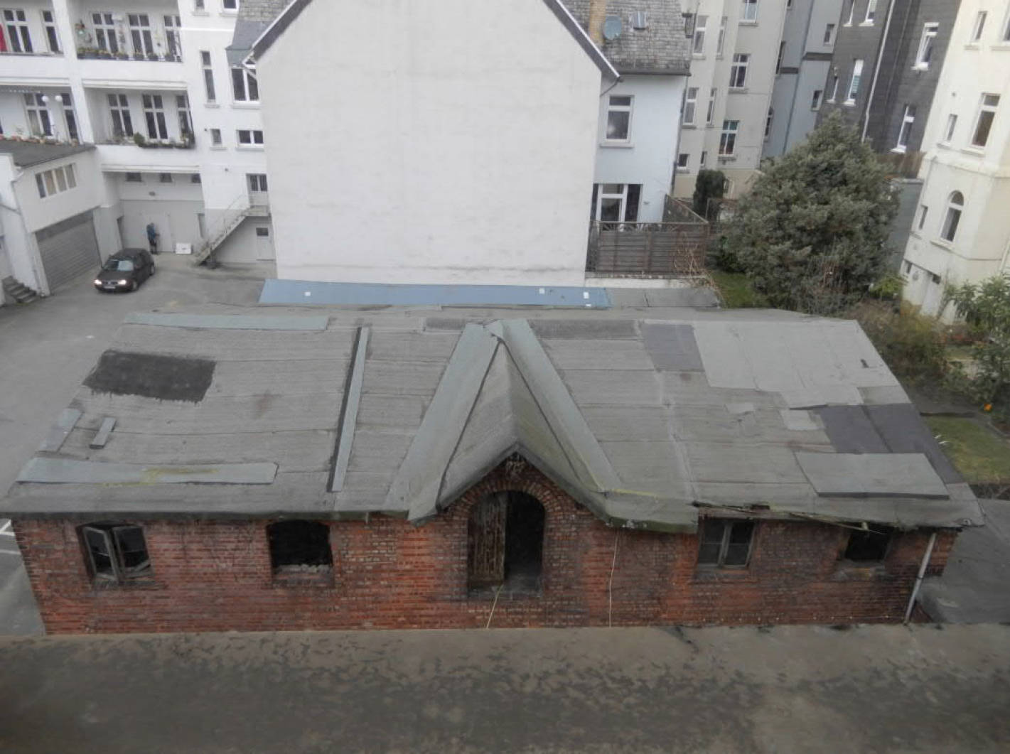Wohn- und Geschäftshaus und einem gewerblich genutzten Hinterhaus bebauten Grundstücks in Wiesenstraße 48, 48a, 42105 Wuppertal, Elberfeld - Bild 2