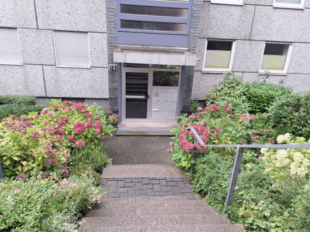 Eigentumswohnung (3 bis 4 Zimmer) in Wilkhausstraße 101, 103, 105, 107, 111, 113, 115, 117, 121, 123, 125, 127, 129, 42281 Wuppertal, Barmen - Bild 2