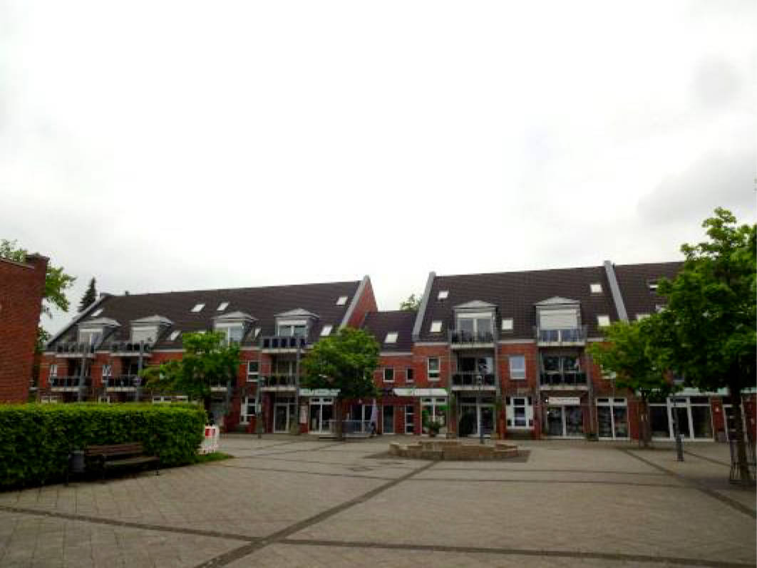 nordrheinwestpfalen 0420K0016-2022 Kemmerhofstr. 309; Traarer Rathausmarkt 1 - 7 b,, 47802 Krefeld, Traar