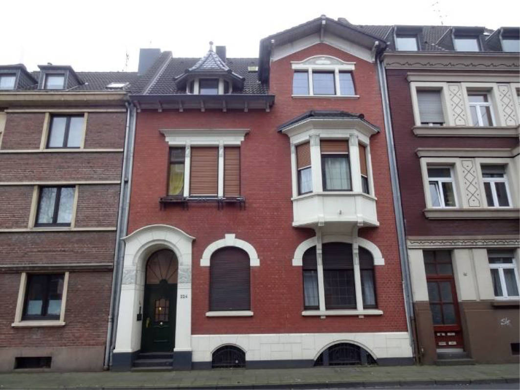 Einfamilienhaus in Marktstraße 224, 47798 Krefeld