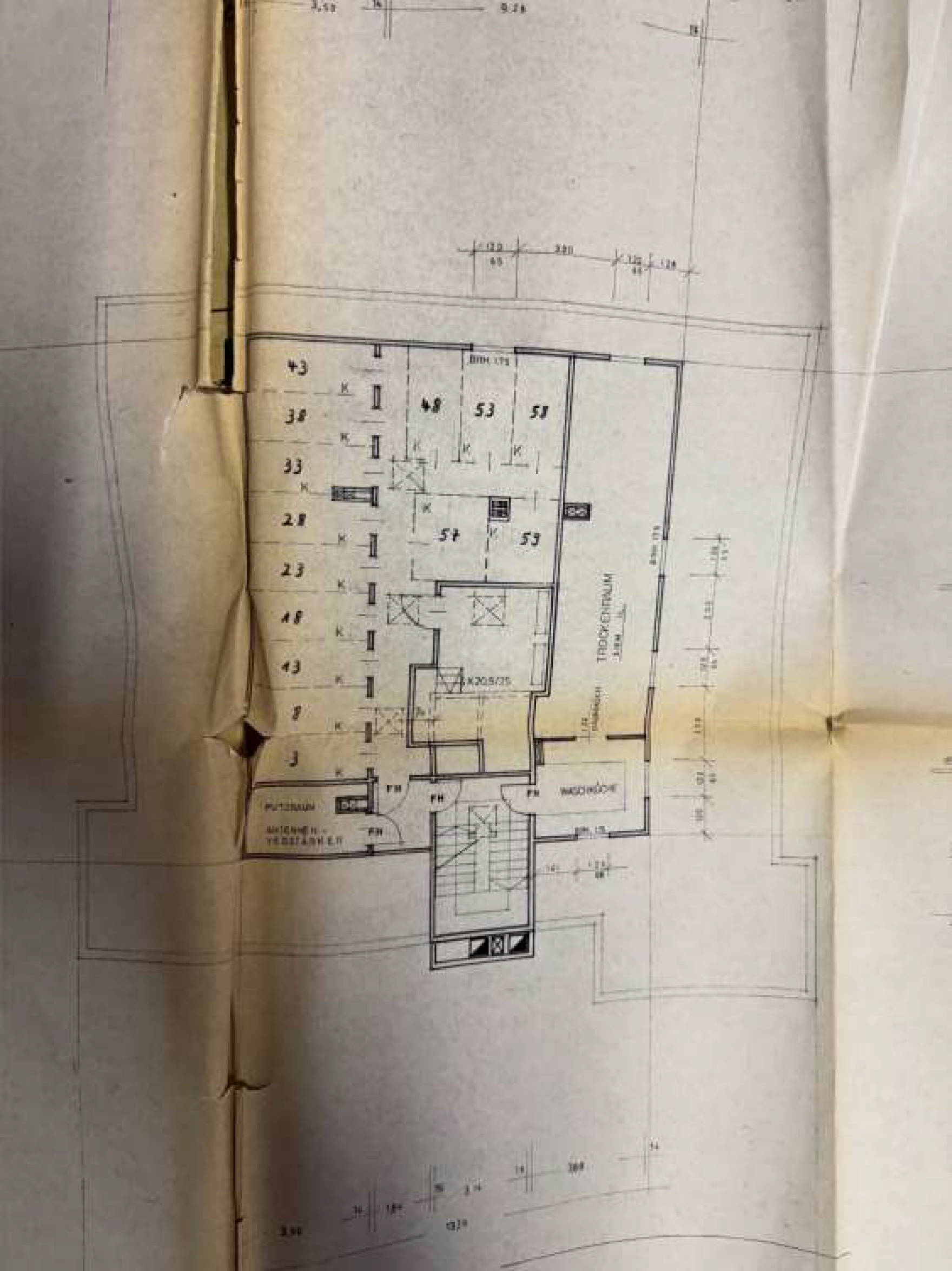 nordrheinwestpfalen 0651 K 0030/2025 Weißdornstr. 15,17,19,21,23,25, Großenbaumer Allee 120,122,124,126 (hier Weißdornstr. 15), 47269 Duisburg, Großenbaum 24