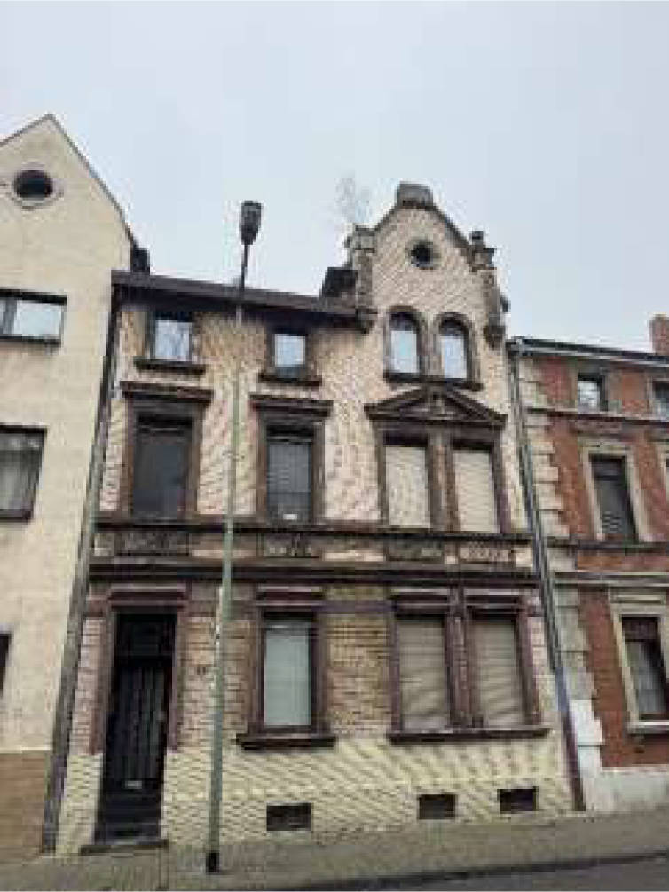 Dreifamilienwohnhaus in Eschenstr. 49, 47055 Duisburg, Wanheimerort - Bild 2