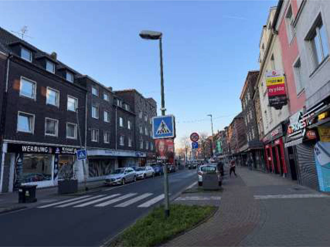 Wohn-/Geschäftshaus in Krefelder Str. 1, 47226 Duisburg, Rheinhausen-Hochemmerich