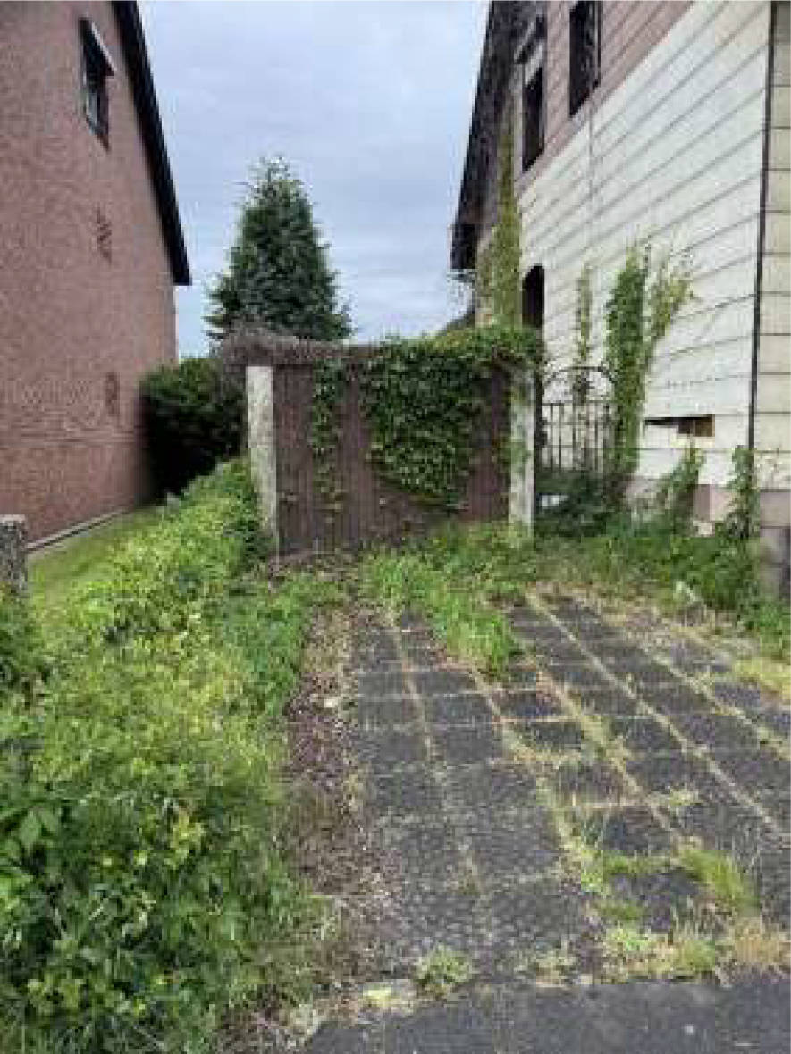 Doppelhaushälfte und Garage in Asberger Str. 11, 47198 Duisburg, Homberg-Hochheide - Bild 2