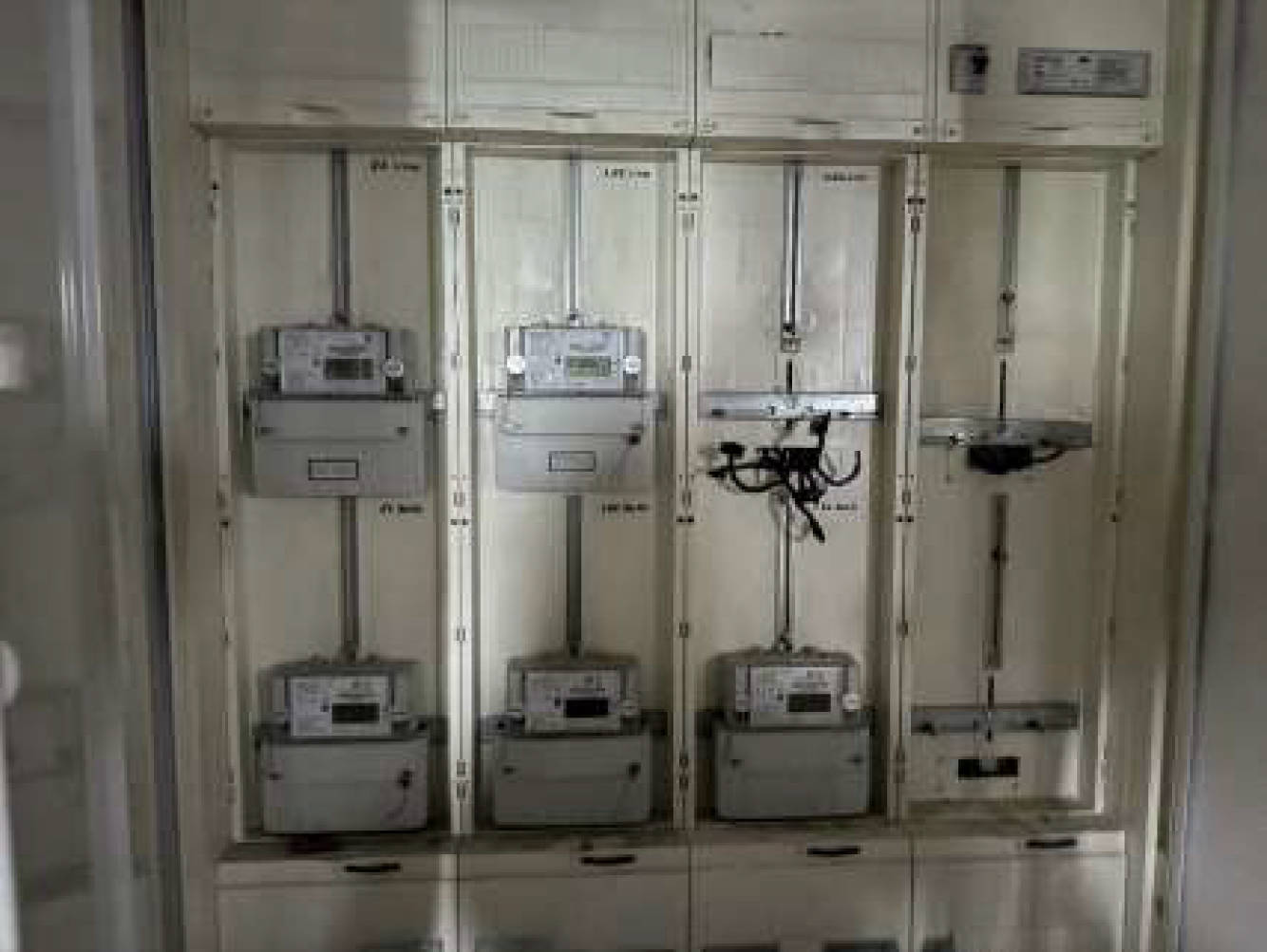 nordrheinwestpfalen 0654 K 0028/2024 Haxtergrund 18, 20, 22, 47137 Duisburg, Untermeiderich 25