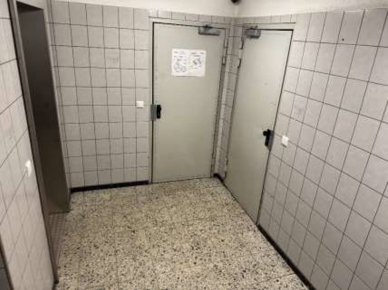 nordrheinwestpfalen 0654 K 0036/2025 Kometenplatz 40,42,44,46,48,50, Merkurstraße 6, 8 (hier Merkurstr. 6), 47179 Duisburg, Aldenrade 6