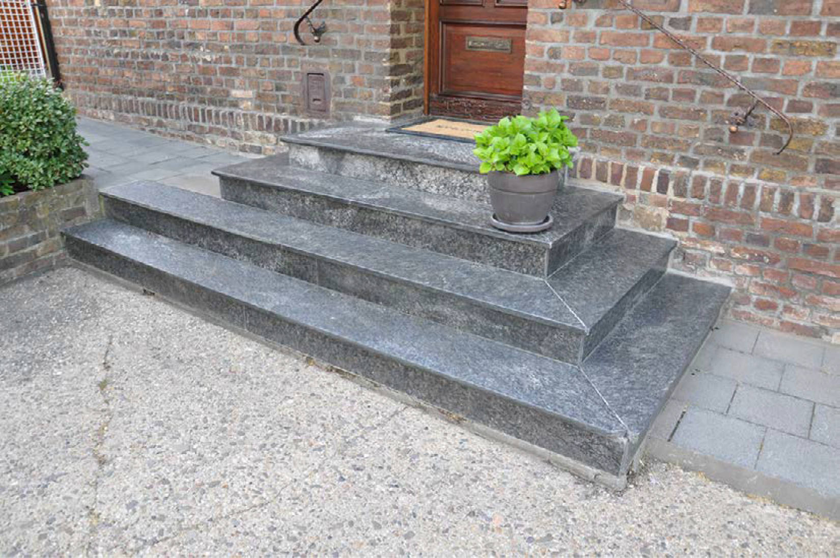 nordrheinwestpfalen 0900 K 0001/2025 Stephanusstraße 13, 53881 Euskirchen, Roitzheim 17