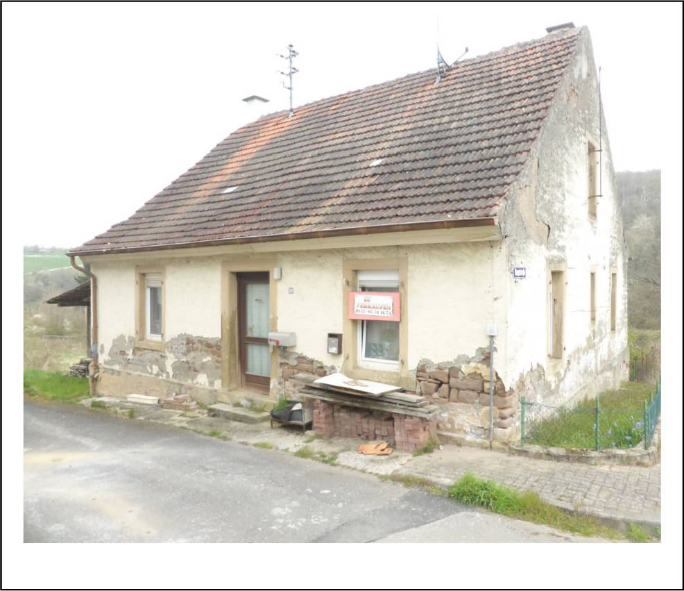 Einfamilienhaus in Hauptstraße 89, 67753 Einöllen