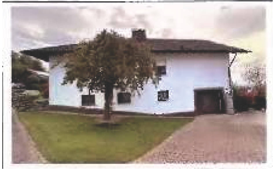 Einfamilienhaus in Waldstraße 11, 57539 Bitzen