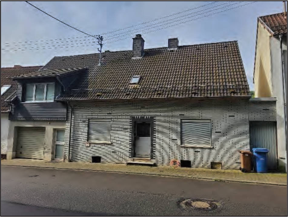 Einfamilienhaus, Garage in Hauptstraße 20, 66851 Linden