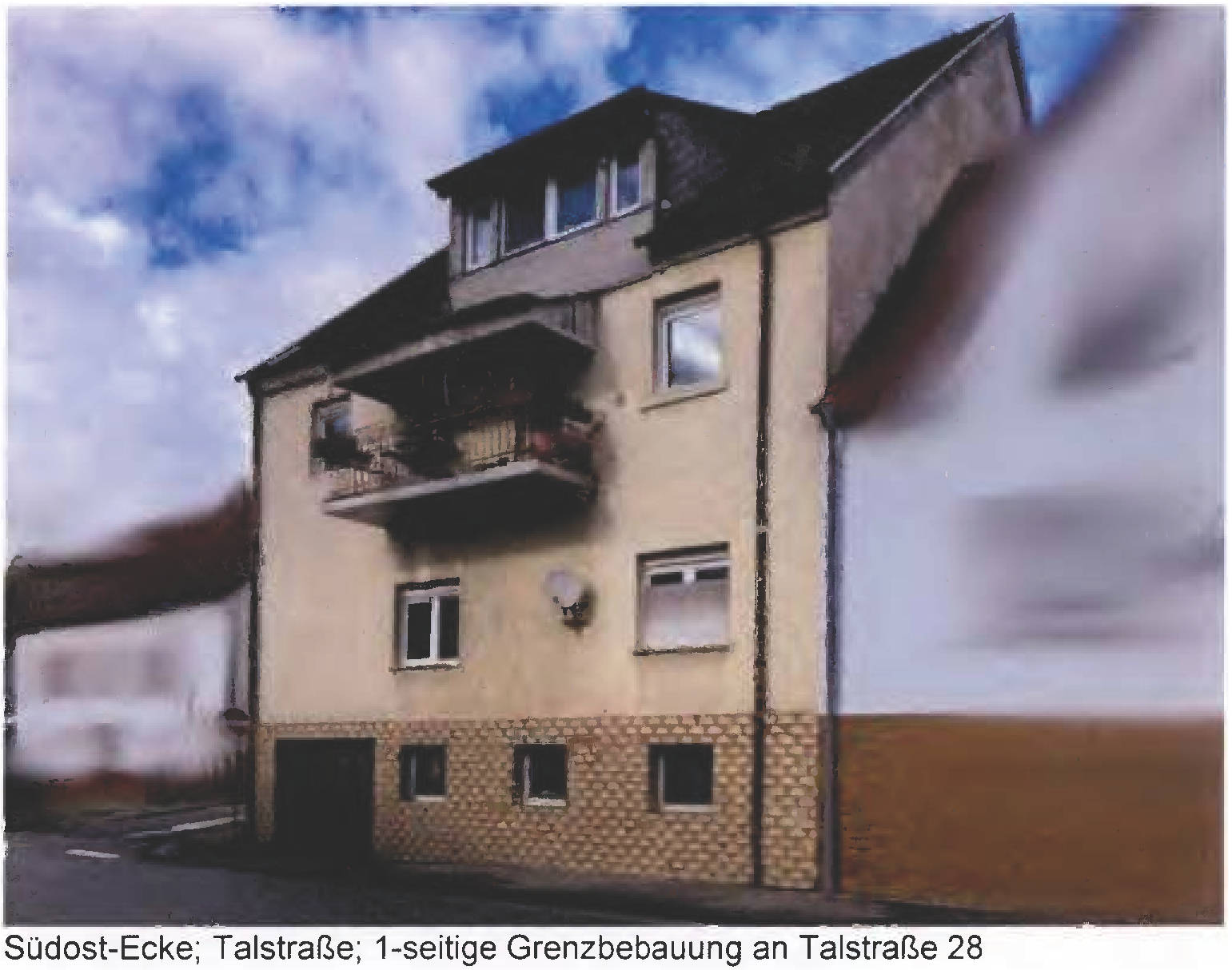 Zweifamilienhaus in Talstraße  30, 66987 Thaleischweiler-Fröschen - Bild 2