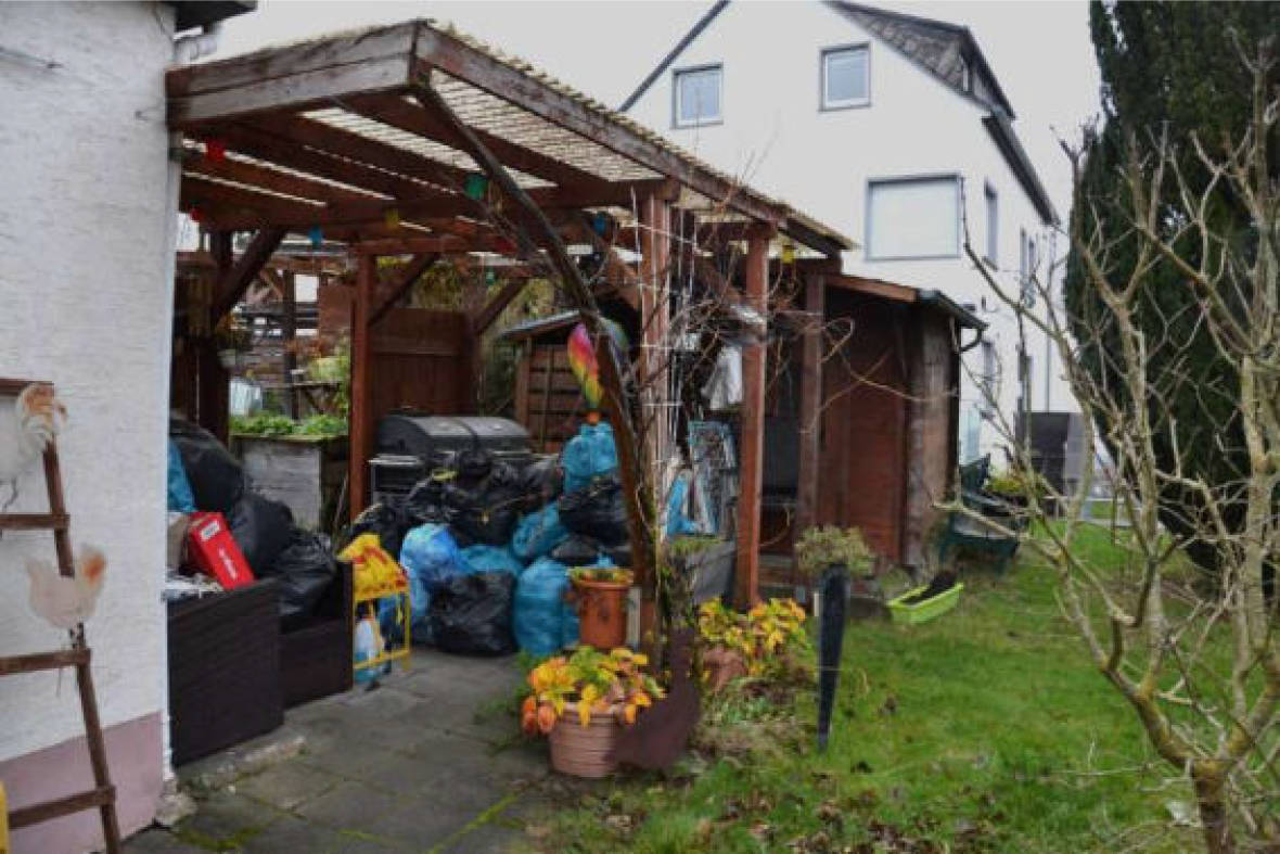 Wohn-/Geschäftshaus in Bergstraße 10, 56729 Ettringen