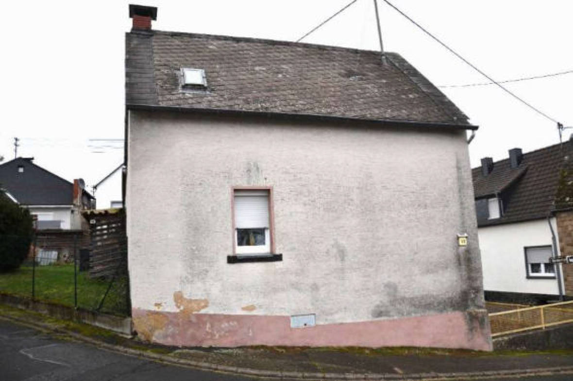 rheinland-pfalz 0002 K 0023/2024 Bergstraße 10, 56729 Ettringen 20